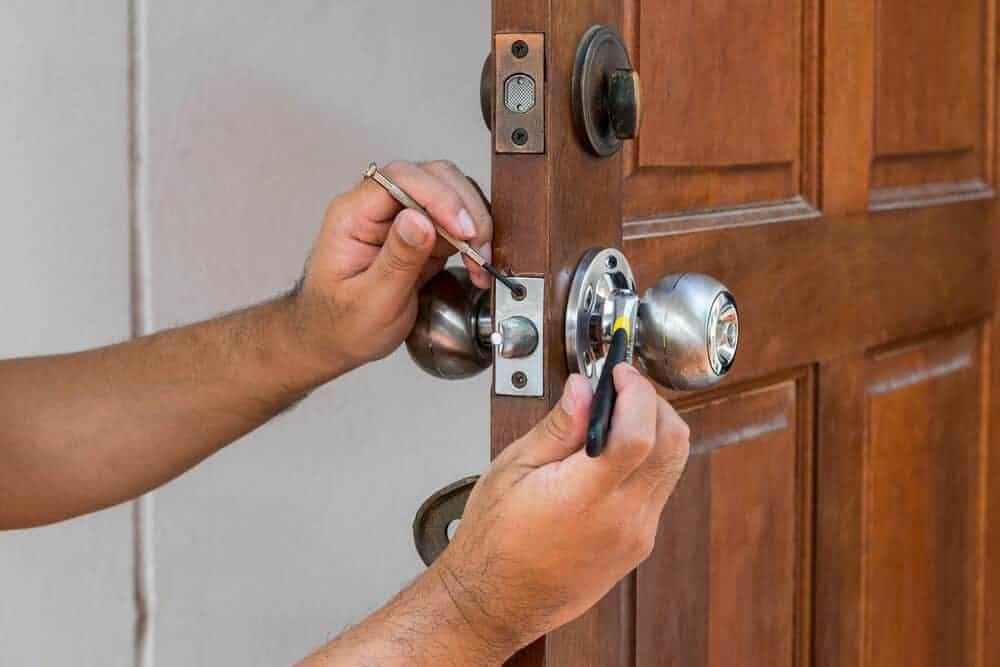 emergency-locksmiths-in-tring