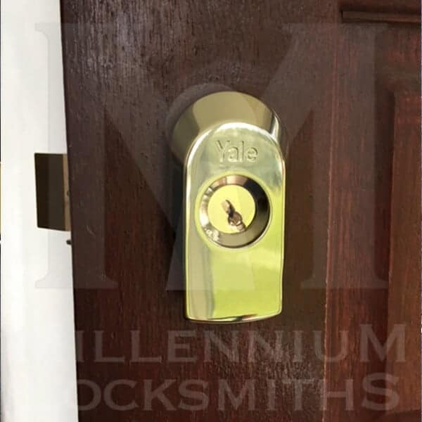 Example Of A Fitted Night Latch