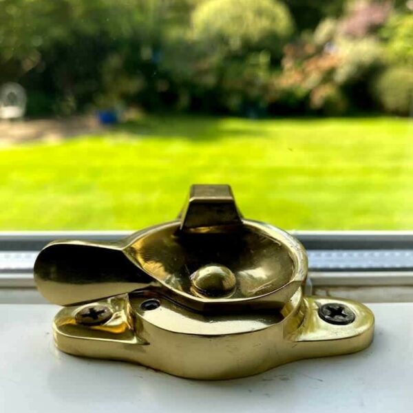 Sash Window lock 1a